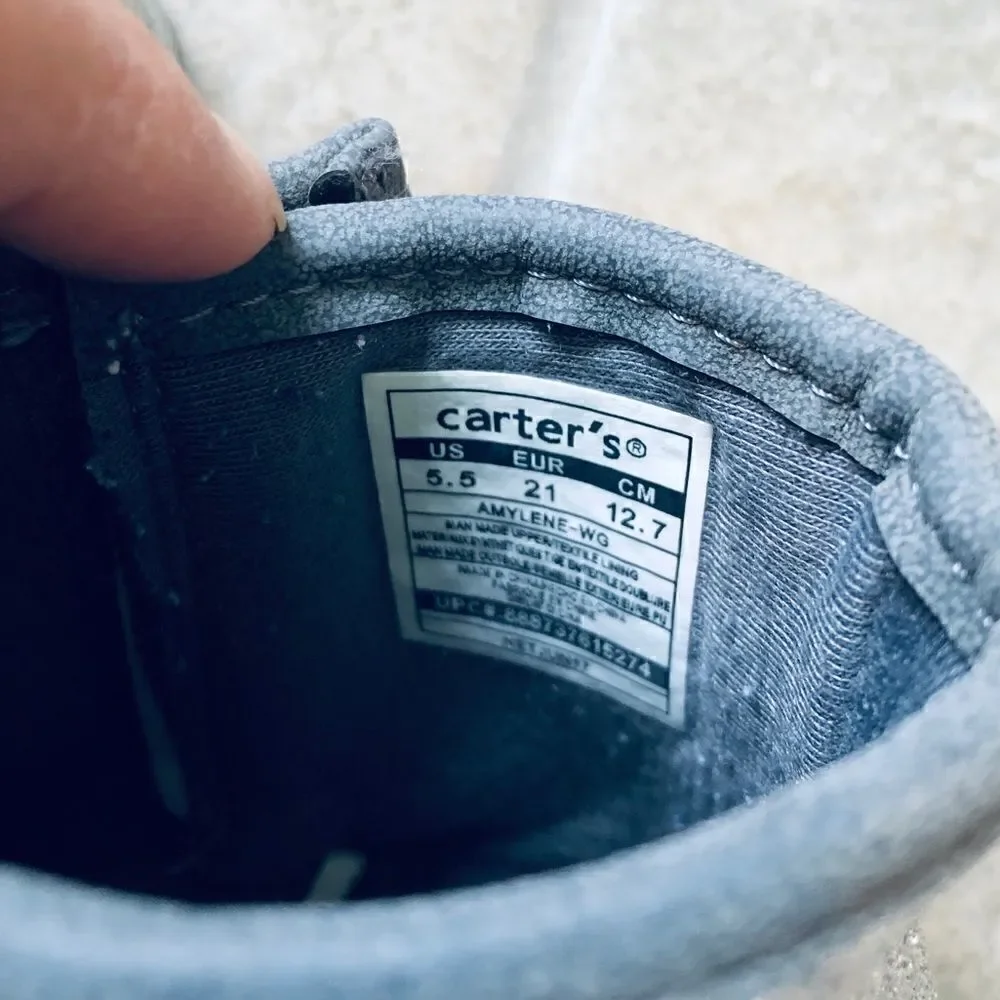 Carter’s gray/ silver boots size 5.5 in GUC